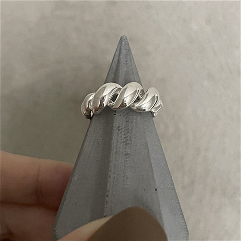 10834729